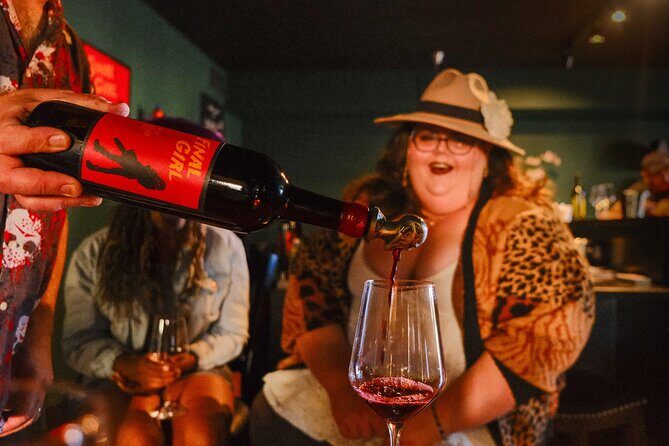 Hollywood Cocktails & True Crime  3 Drinks Included - Who Should Consider This Tour?