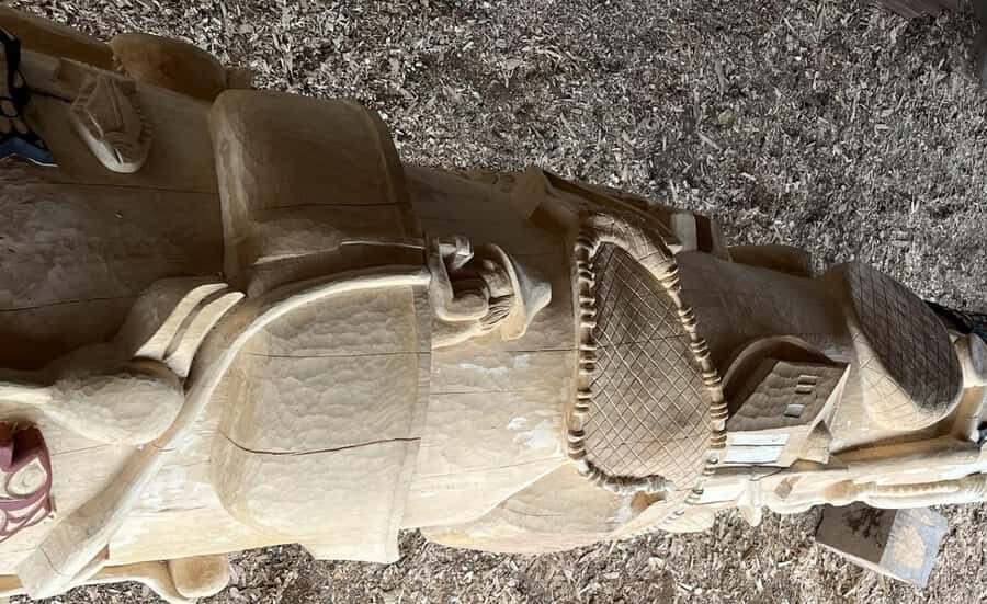 Hoonah: Icy Strait Village Tour and Crab Feast - The Itinerary in Detail