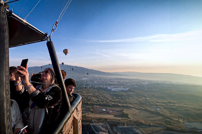 Hot Air Balloon Experience in Teotihuacan with Breakfast - Who Will Love This Tour?