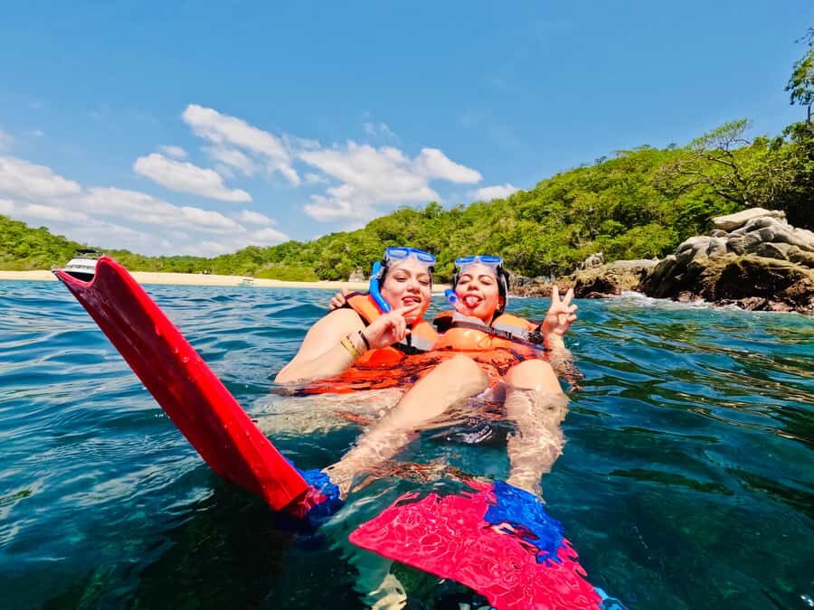 Huatulco: Viewpoints and snorkeling at La Entrega beach - Practical Details and What to Expect