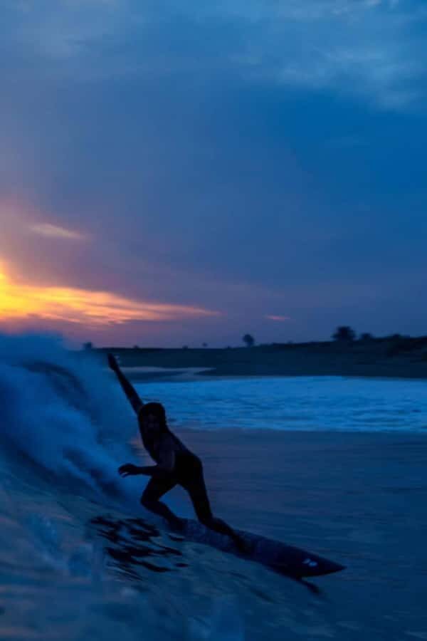 Huntington Beach: Surf Lesson with Instructor - FAQs