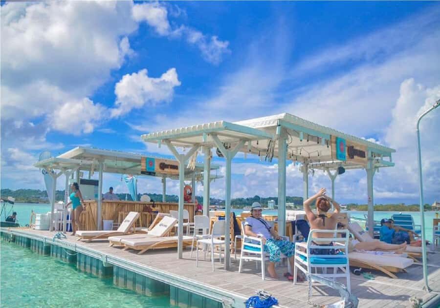 Ibiza Floating Bar Island Tour in San Andres with DJ and Live Music - Deep Dive: What to Expect at Each Stage