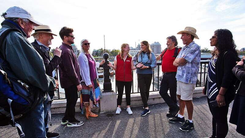 Iconic & Obscure Victoria Walking Tour - Exploring Victoria’s Iconic Sights