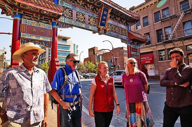 Iconic & Obscure Walking Tour in Victoria - What the Guides Bring to the Table