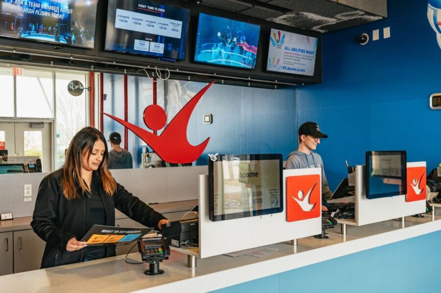 iFLY Seattle First Time Flyer Experience - Who Should Consider This Experience?