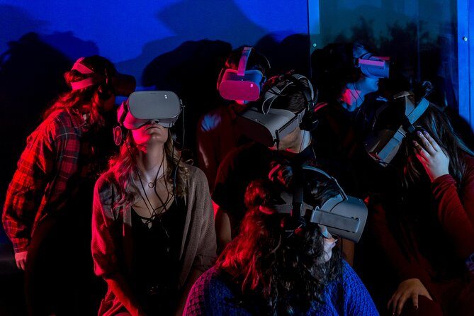 Immersion Quebec: Virtual Reality Experience of Quebec City's History - The Experience Itself: What to Expect