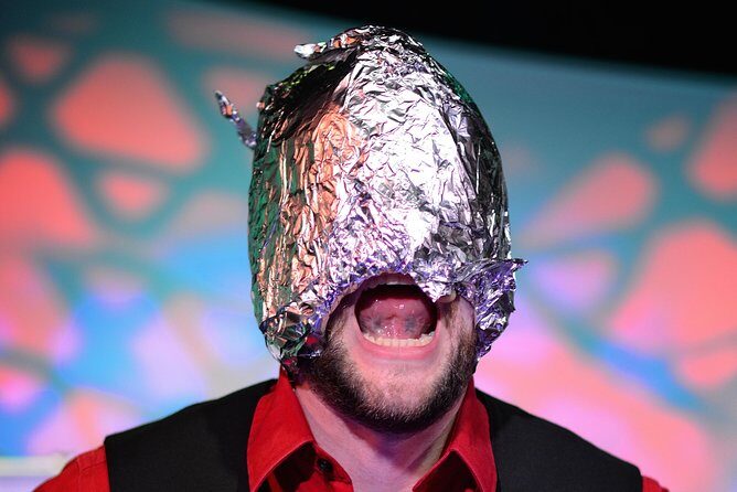 Impossibilities Magic Show in Pigeon Forge, Tennessee - The Experience and Audience Reactions