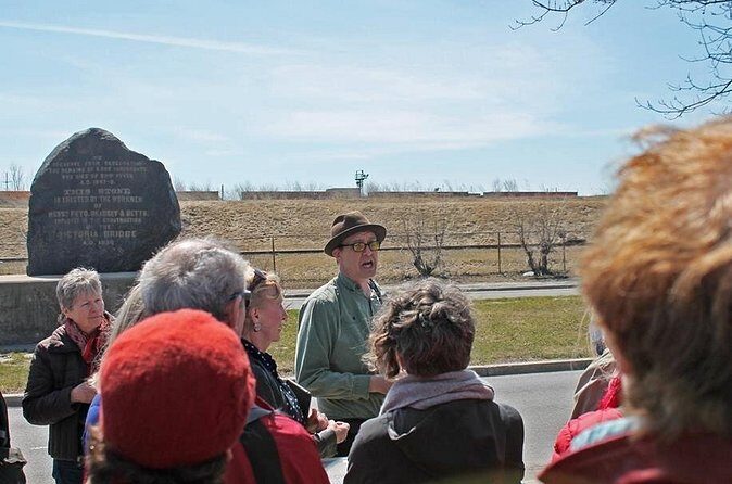 Irish Famine in Montreal Walking Tour - The Experience: What You Can Expect