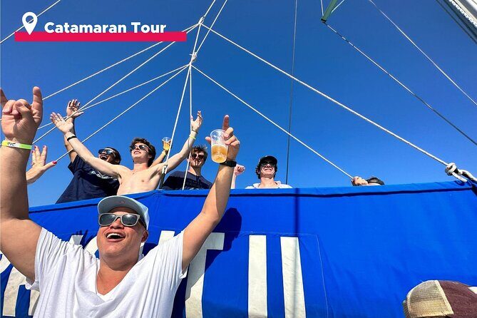 Isla Mujeres Catamaran + Snorkel + Open Bar on board + Buffet - FAQs