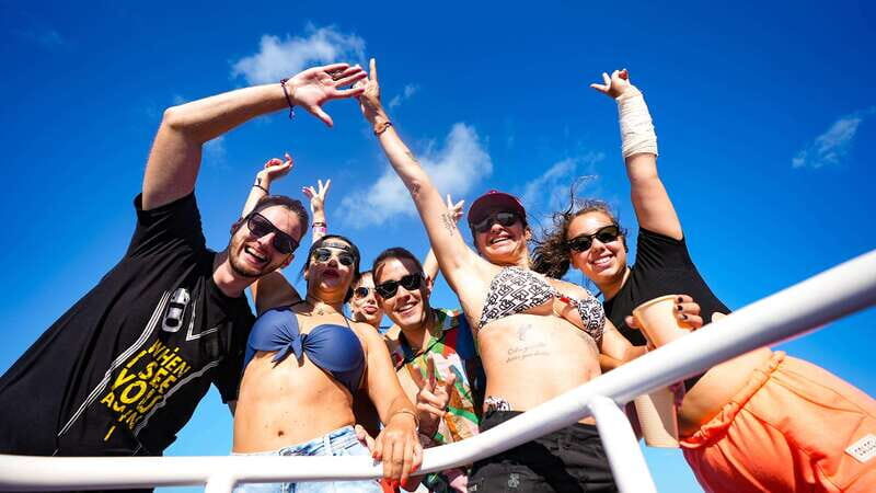 Isla Mujeres: Catamaran with Open Bar, Snorkeling and Lunch - The Experience Breakdown