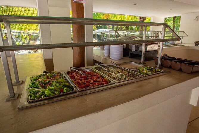 Isla mujeres from playa del Carmen, open bar Lunch and Transfer - Transport and Timing