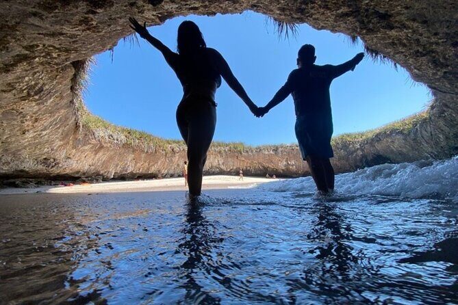Islas Marietas PRIVATE enter hidden beach 100% GUARANTEED - Pricing & Value