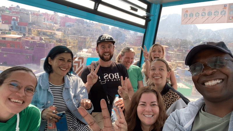 Iztapalapa: Cable Car Tour and Urban Art from the Heights - The Itinerary Step-by-Step