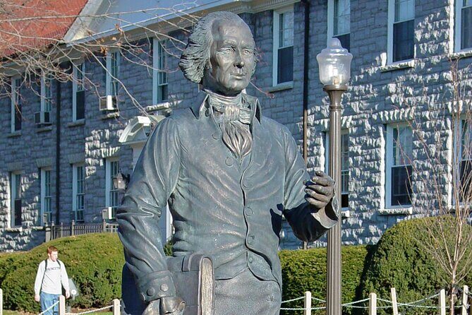 James Madison University Scavenger Hunt and Escape Game - Who Will Love This Tour?