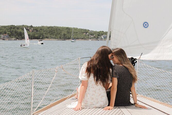 JFarwell Private Yacht Wine & Cheese Sunset Sail - Who Should Consider This Tour?