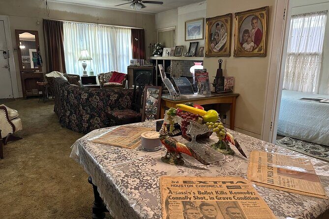 JFK Assassination Tour with Lee Harvey Oswald Rooming House - Authenticity and Value