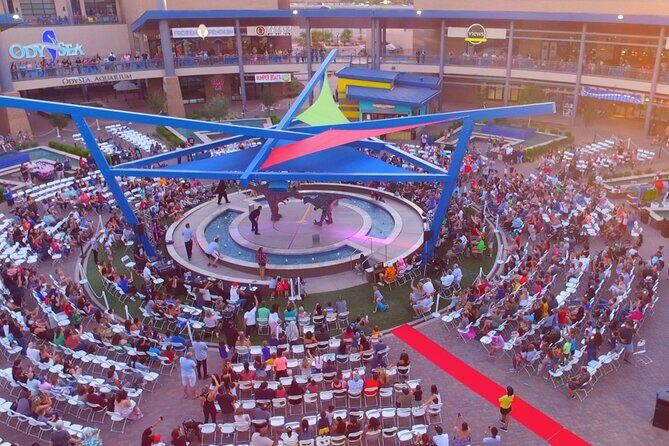 Jurassic Fight Night - Who Is This Experience Best For?