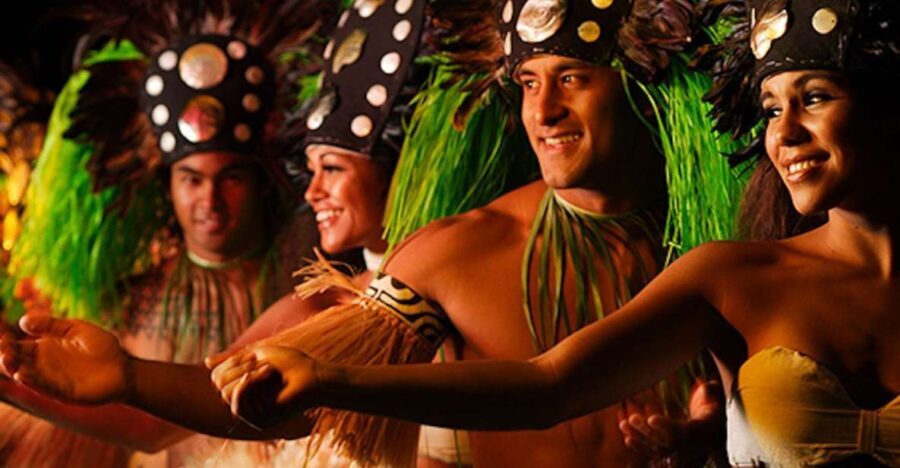 Kauai: Luau Kalamaku with Buffet Dinner & Show - Who Will Love This Experience?