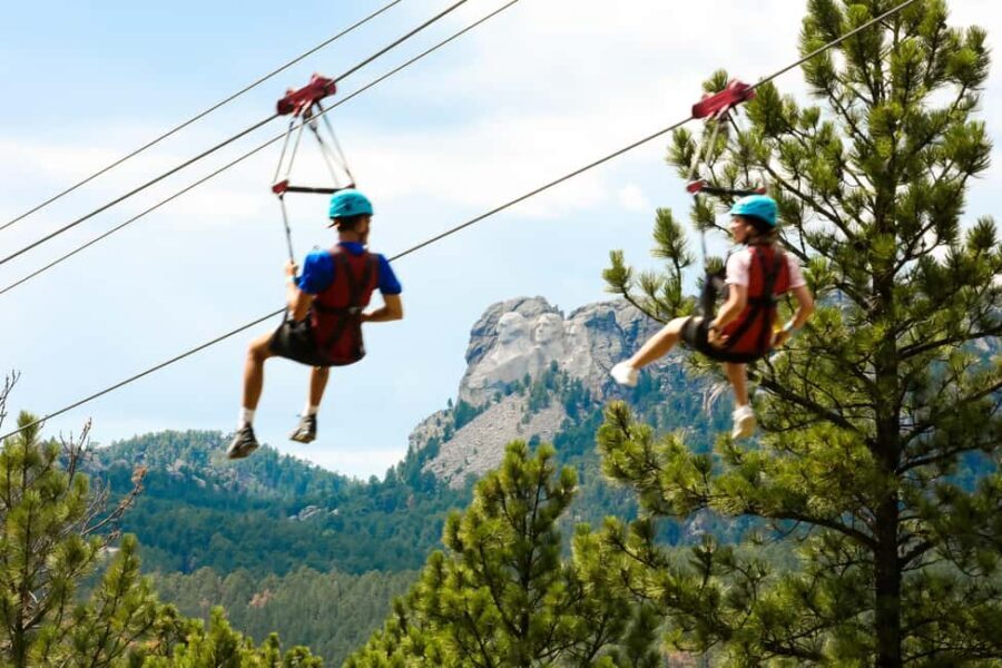 Keystone, SD: Pinnacle Zipline Tour by Mt. Rushmore - What to Expect on the Tour