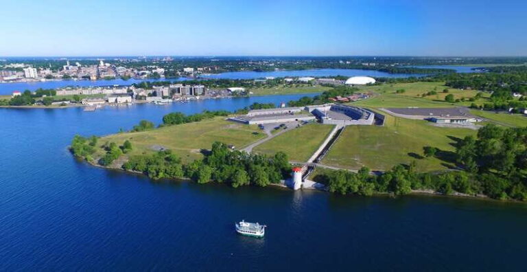 Kingston: Waterfront Discovery Cruise - Who Would Enjoy This Tour?