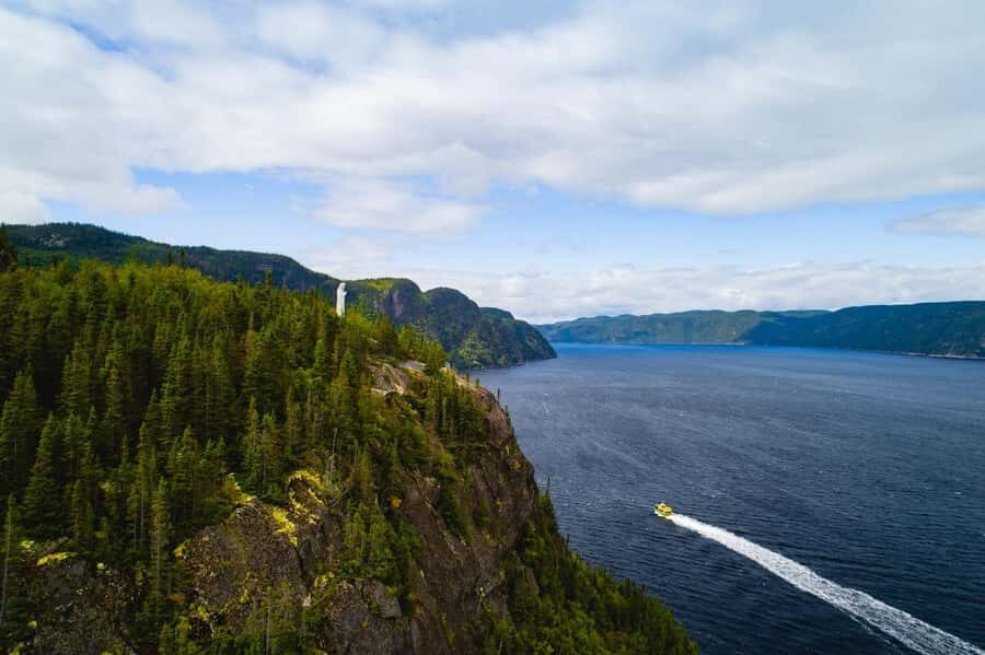La Baie: 7-Hour Saguenay Fjord Getaway Cruise with Guide - Who Should Consider This Tour?