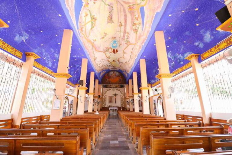 La Crucecita: Huatulco Guided City Tour and Sunset Viewing - An In-Depth Look at the Tour Experience