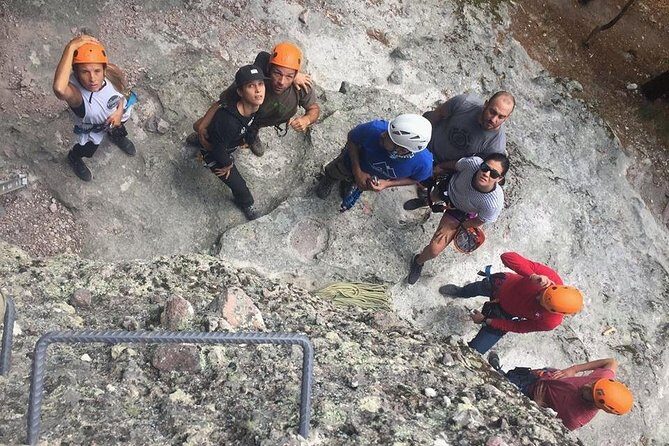 La Pirámide Park // VIA FERRATA, RAPPEL, ZIPLINE - Location and Accessibility