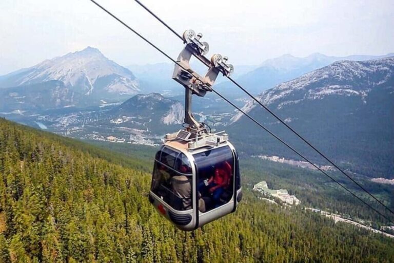 Lake Louise, Emerald, Minnewanka, Banff Gondola & Banff Town - The Transport & Guide Experience