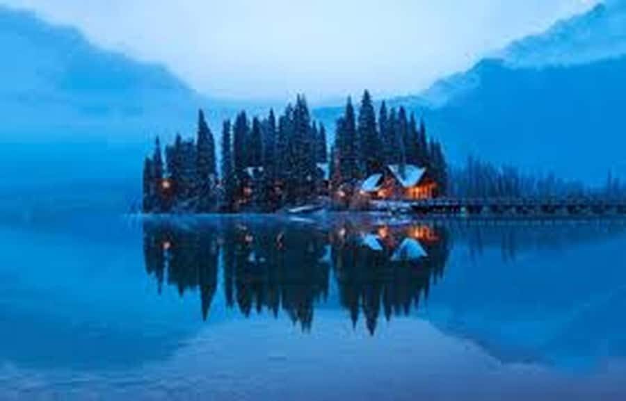 Lake Louise, Emerald, Moraine, Johnston Canyon & Banff Town - How the Experience Feels and Why It Matters