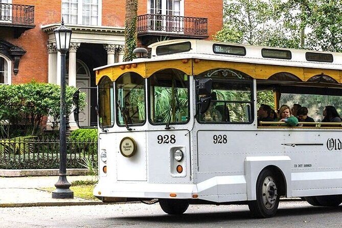 Land and Sea: Savannah Historic Trolley Tour and Cruise - Who Will Love This Tour?