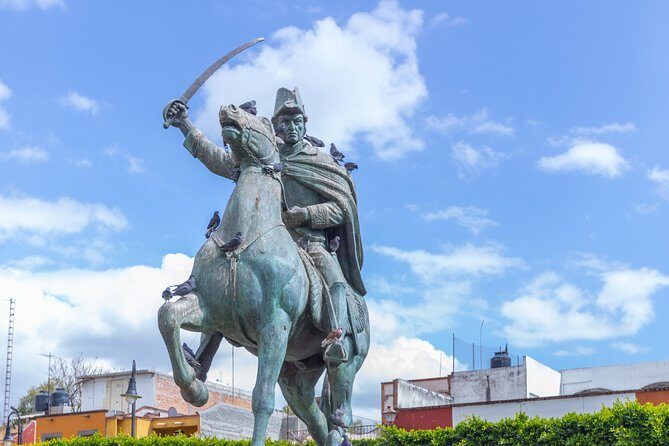 Landmarks and Lunch tour with Taste of San Miguel - The Food and Atmosphere