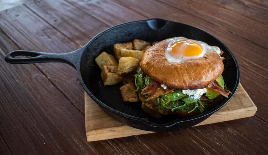 Land's End Paddle Boarding and Breakfast Tour - What Makes the Los Arcos Special?