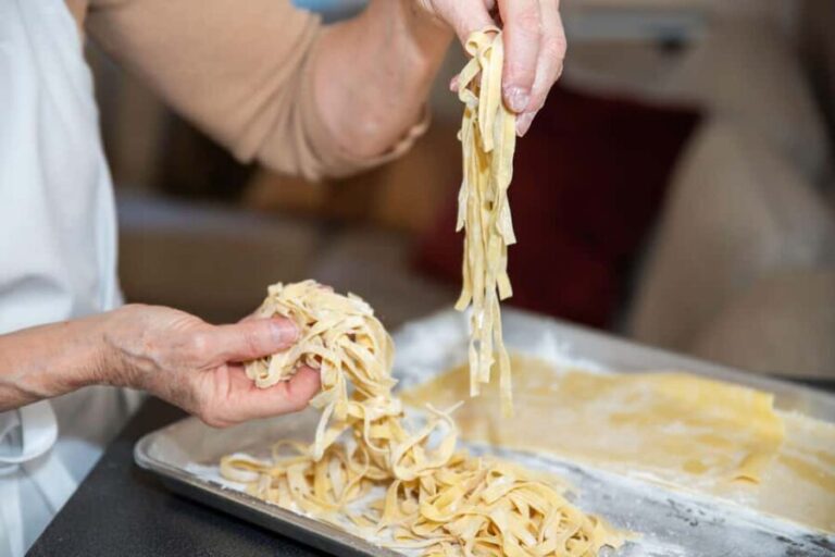 Las Vegas: 2-Hour Italian Pasta Cooking Class - The Experience in Detail