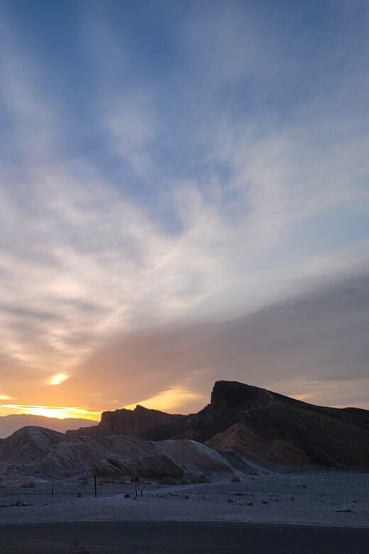 Las Vegas: Death Valley Sunset and Stargazing Day Tour - Exploring Death Valley’s Highlights