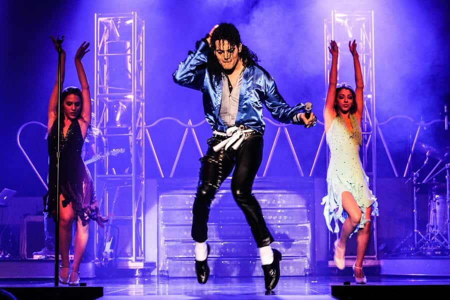 Las Vegas: MJ Live Show Tickets - What Makes This Show Stand Out
