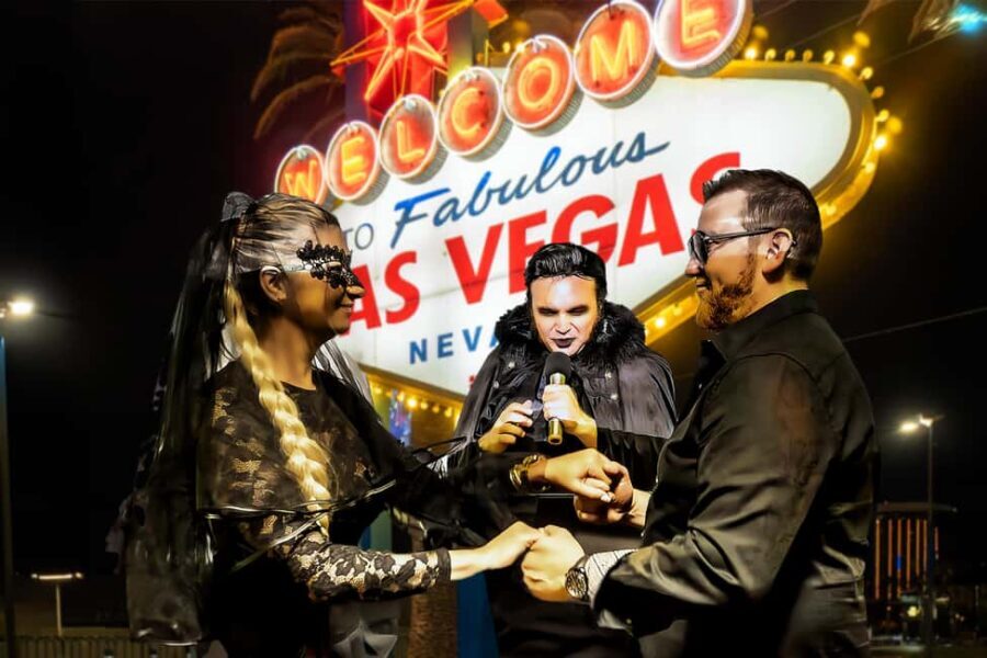 Las Vegas: Traditional or Theme Vegas Sign Wedding/Renewal - What to Expect During the Gothic Vegas Sign Wedding or Renewal