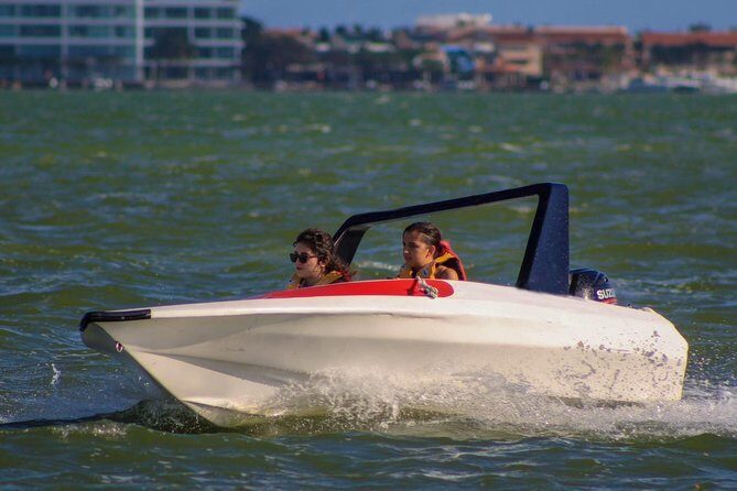 Live the experience of driving an Speedboat & Snorkel in CANCUN - What Do Visitors Say?