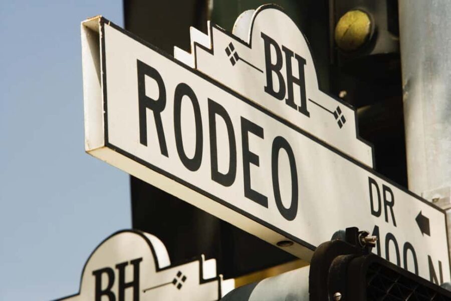 Los Angeles: 7-Hours City & Beach Tour With Hotel Pick Up - Starting Off in Downtown LA