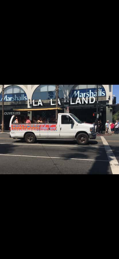 Los Angeles: Hollywood City Tour with celebrity Homes Tours - Final Thoughts: Who Should Take This Tour?