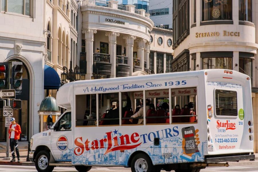 Los Angeles: Hollywood to Beverly Hills Celebrity Homes Tour - The Transportation and Group Experience