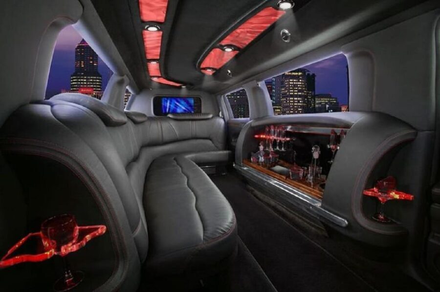 Los Angeles: Private Sightseeing Tour in a Limousine - 4hrs - Who Should Consider This Tour?