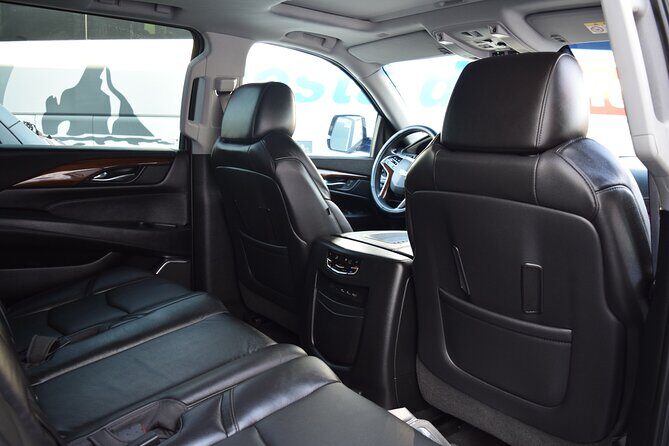 Los Cabos Luxury Escalade Roundtrip Airport Transfer - A Deep Dive into the Experience