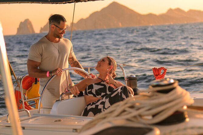 Los Cabos Luxury Sunset Sail with Light Appetizers and Open Bar - The Sunset: The Main Event
