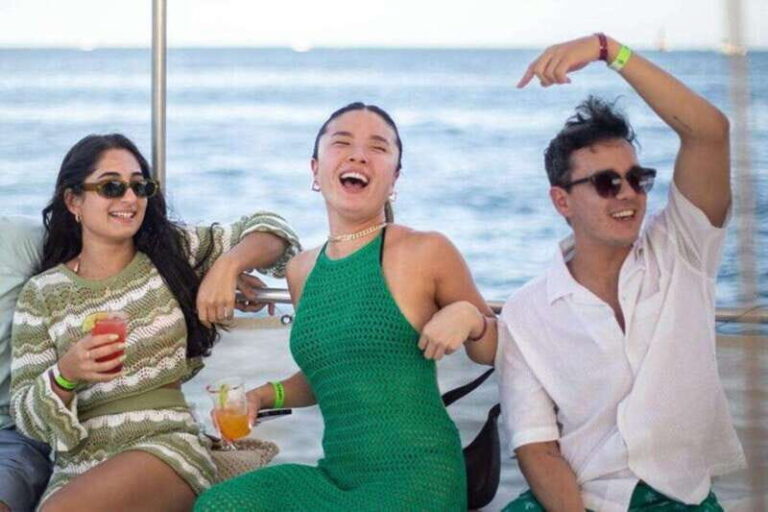 Los Cabos: Sunset Party Cruise with Open Bar - Onboard Experience: Dancing, Snacks, and Drinks