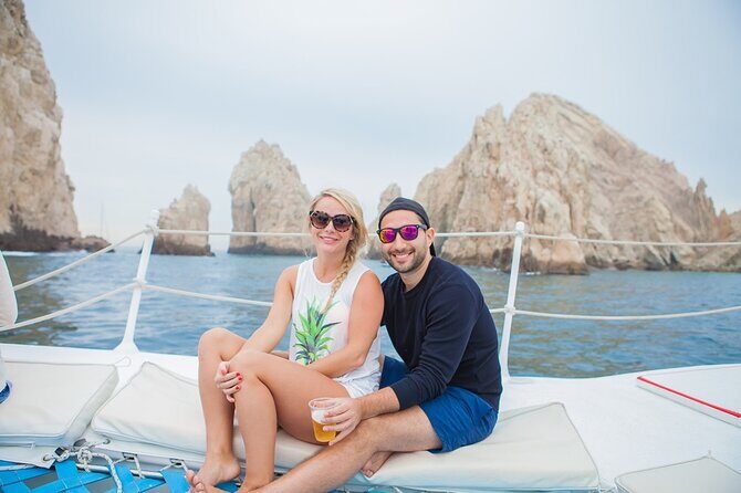 Los Cabos Whale Watching Adventure with Snacks and Drinks - Food and Drinks: A Tasty Complement