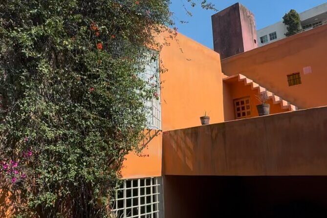 Luis Barragan Legacy Semi Private Tour in Casa Ortega - The Expert Guides: Why They Make a Difference