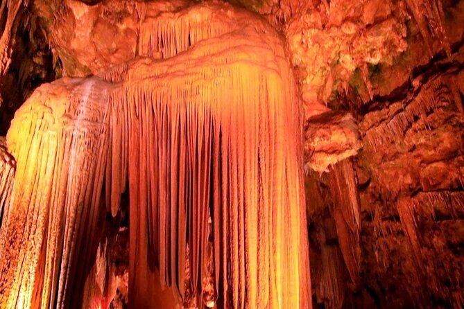 Luray Caverns Half Day Small Group Max 12 Tour Experience from DC - Who Will Love This Tour?