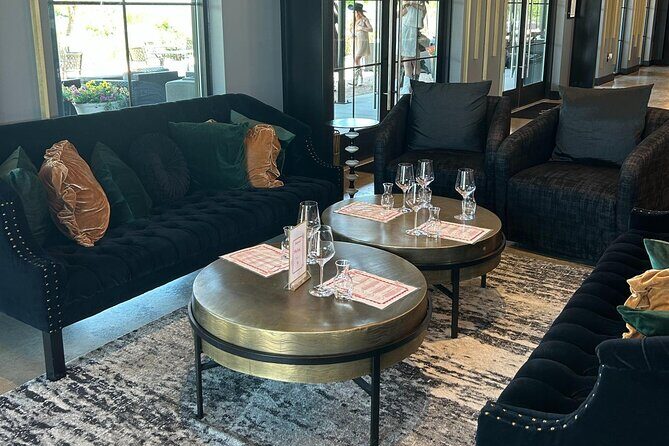 Luxe Hill Country Private Wine Adventure with Gourmet Lunch - The Itinerary: What to Expect