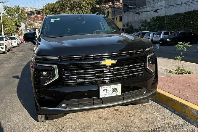 Luxury Airport Transfer - The Waiting Policy: Stress-Free Flexibility