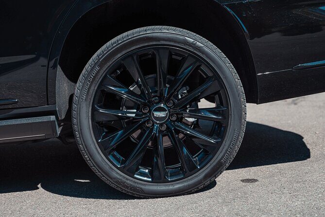 Luxury Chauffeur Service in Toronto - The Itinerary and What to Expect